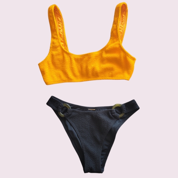 3/$25 - Victoria Secret Bikini Set - Picture 1 of 1